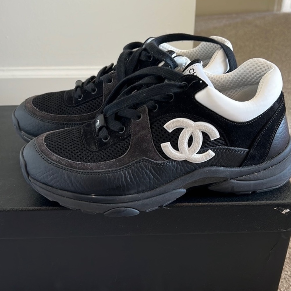 Woman’s Chanel’s